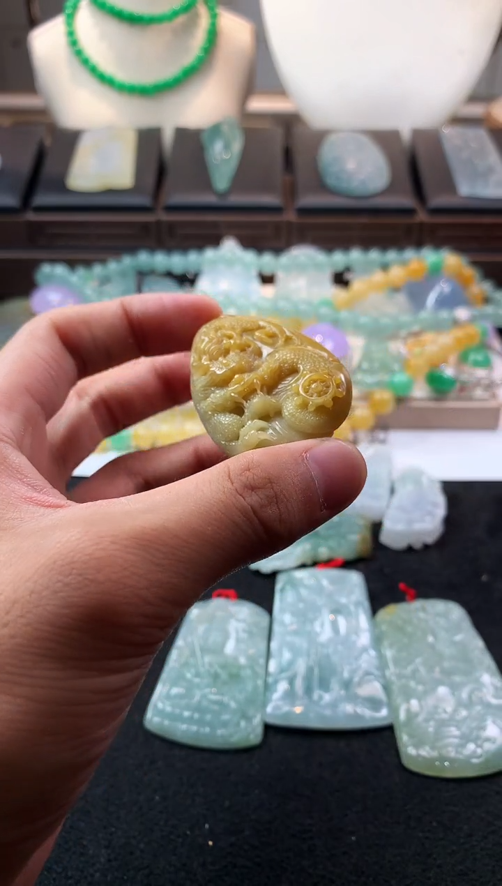 未镶嵌定制翡翠倬****涛5025毛货不退不换