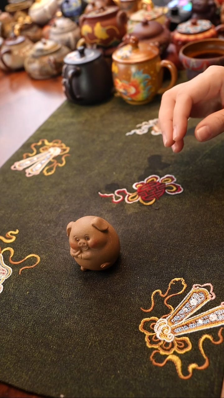 茶壶紫砂段泥元宝猪