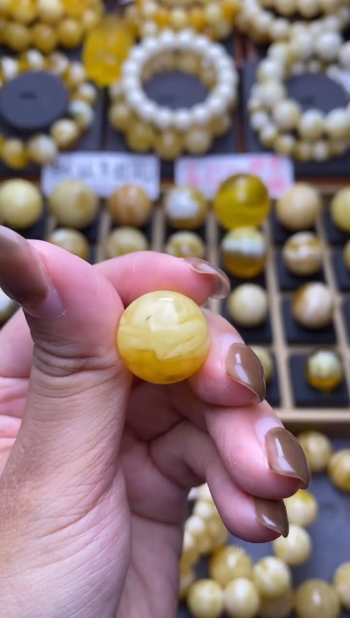 【闪购商品】琥珀裸石未镶嵌 大小姐珠宝严选26