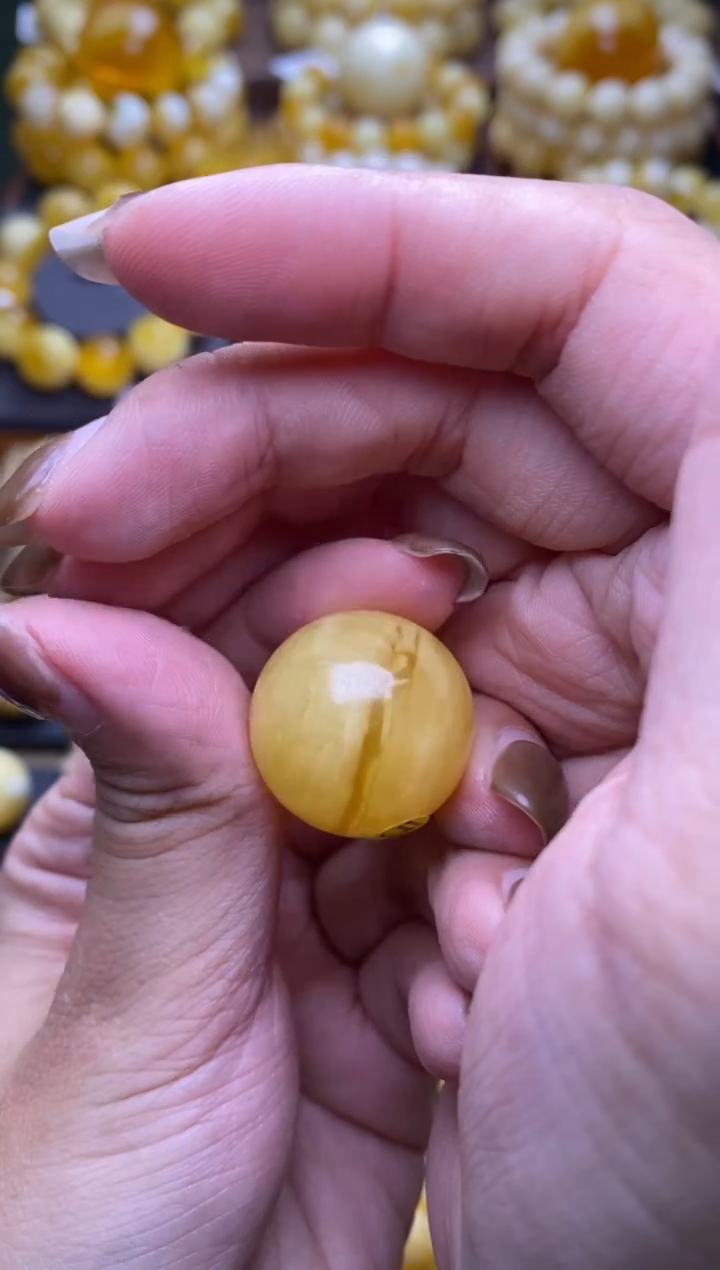 【闪购商品】琥珀裸石未镶嵌 大小姐珠宝严选53