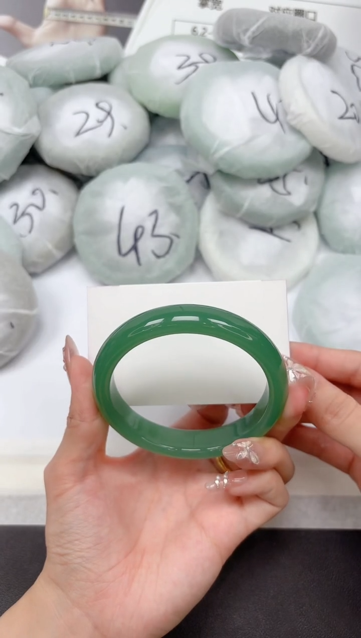 未镶嵌手镯石英质玉69-62.1