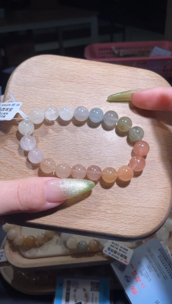 【闪购商品】水晶手链未镶嵌183号多样性发货一K 10+