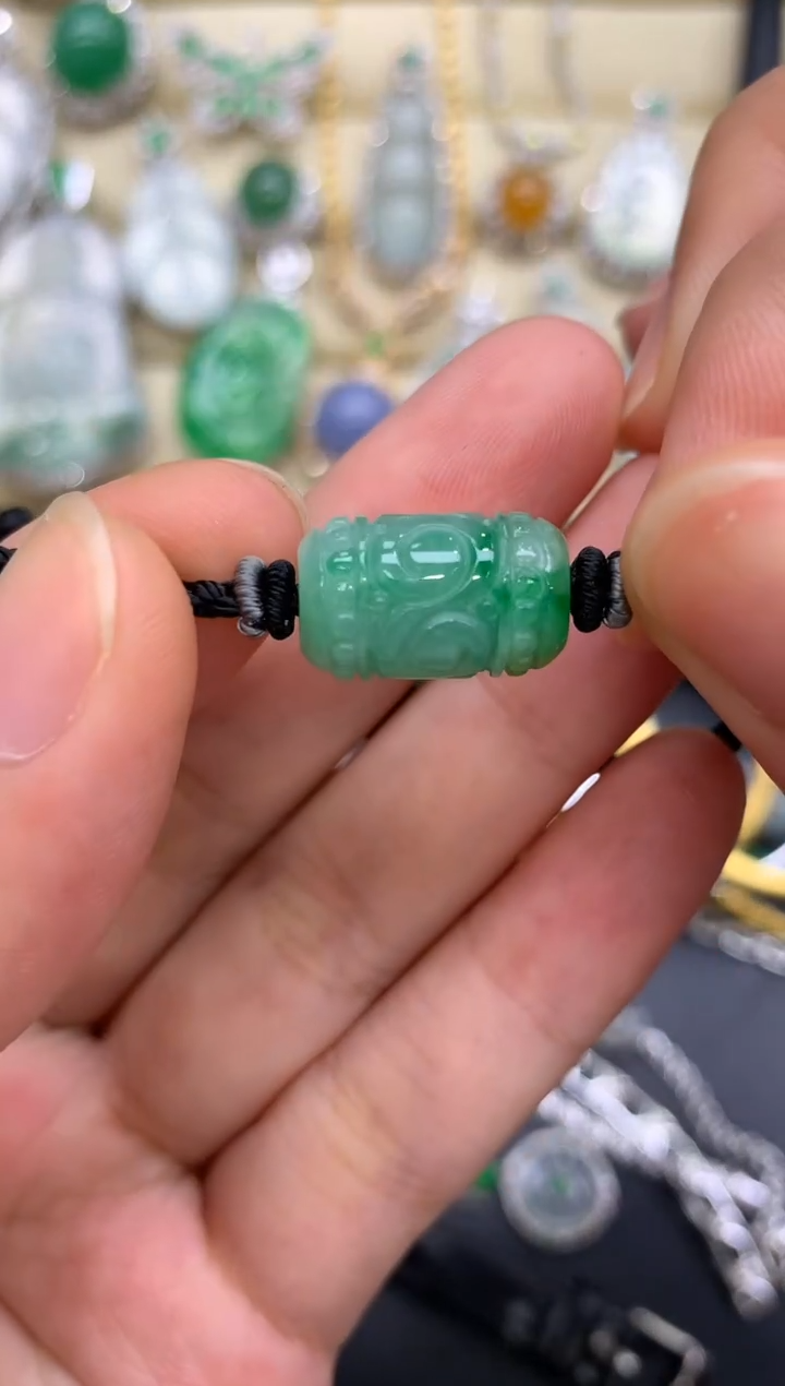 未镶嵌手绳翡翠43-中国好珍宝