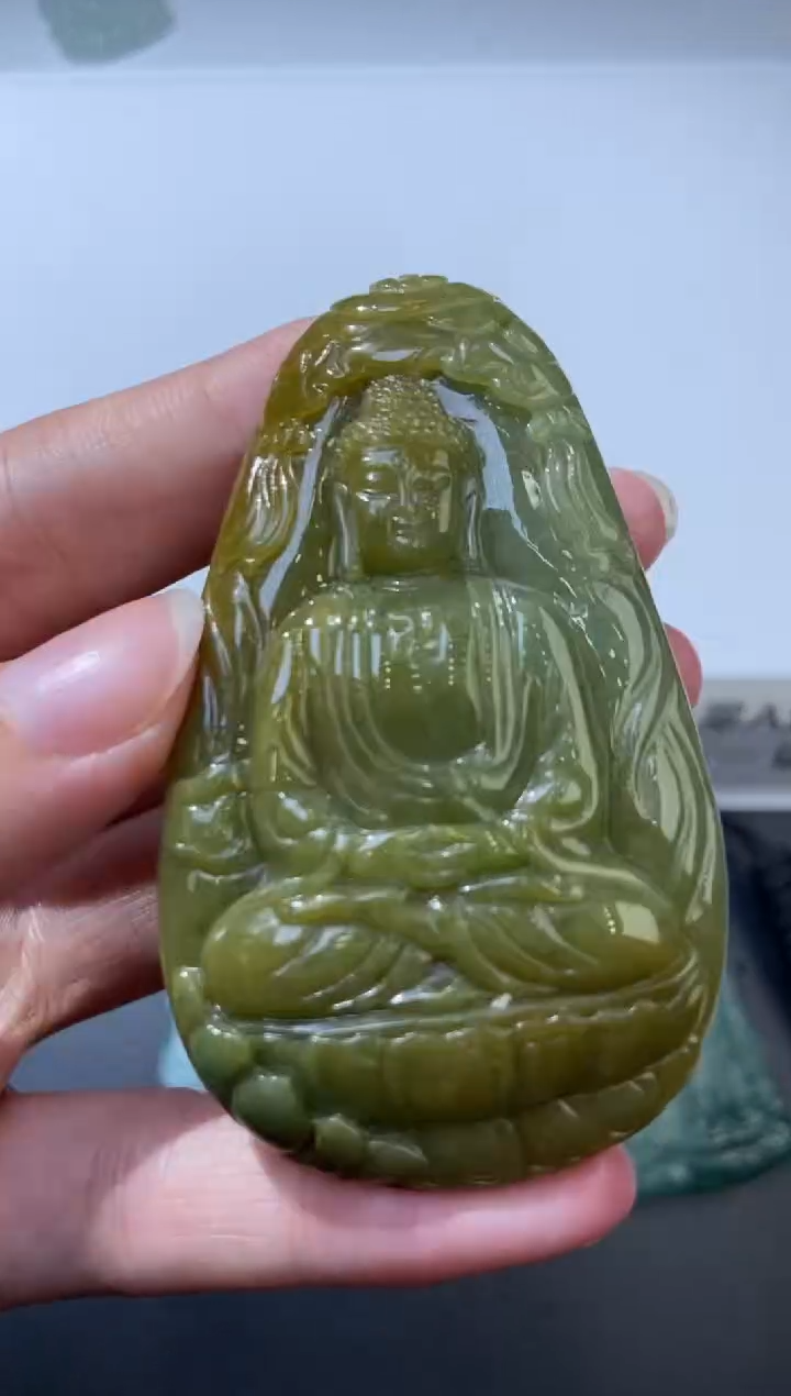 未镶嵌挂件翡翠376680    多人 