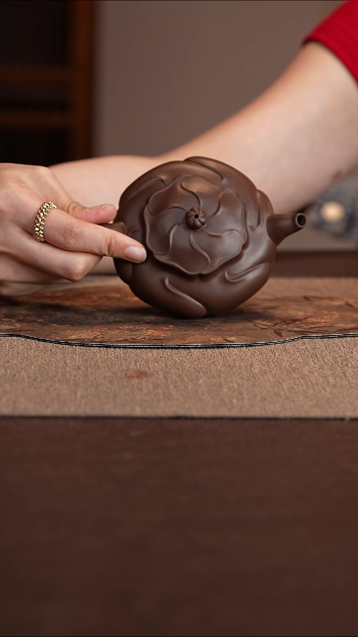 茶壶紫砂老紫泥风卷葵