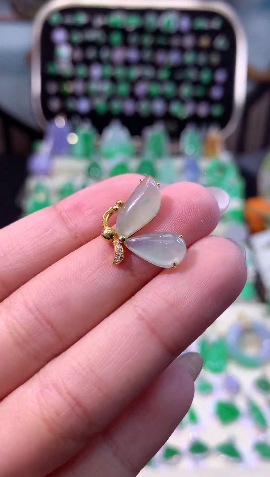 【闪购商品】翡翠颈饰18K金镶嵌缅甸天然A货翡翠