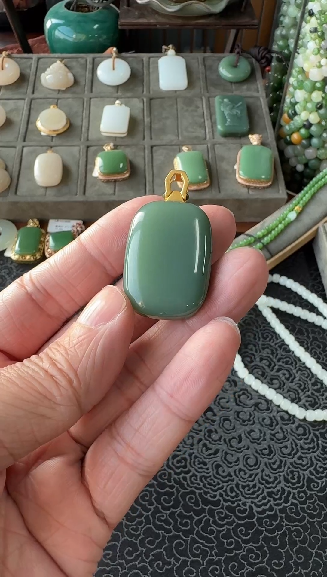 【闪购商品】和田玉吊坠(不含链)18K金镶嵌LX09*10001-A*