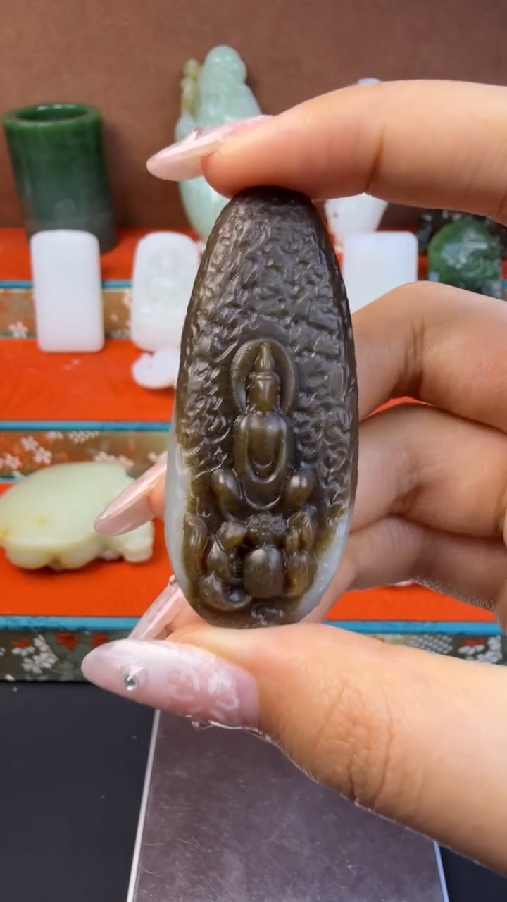 颈饰未镶嵌和田玉和田玉