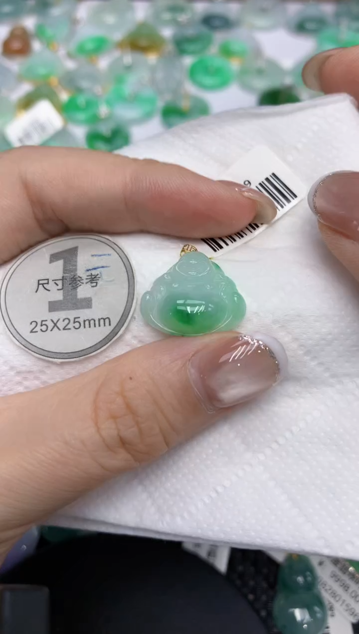 颈饰18K金镶嵌翡翠11111111