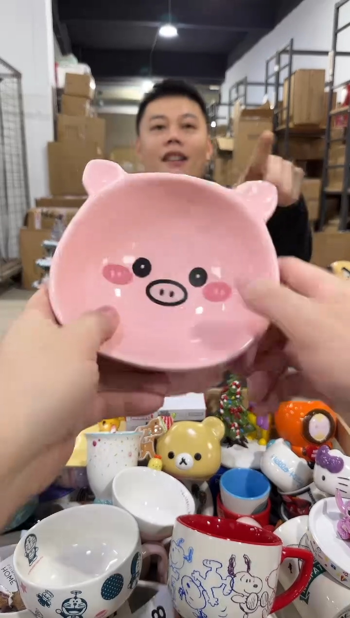 瓷片陶瓷小猪猫猫碗