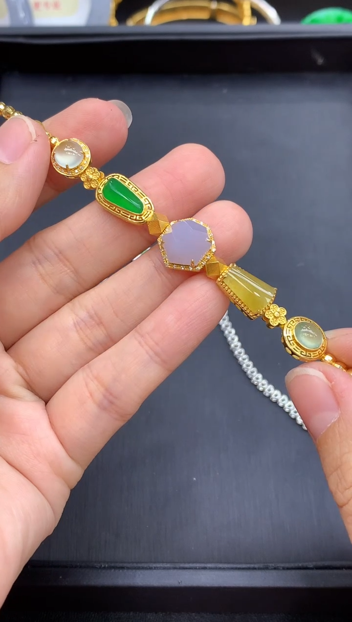 18K金镶嵌手链翡翠691-中国好珍宝