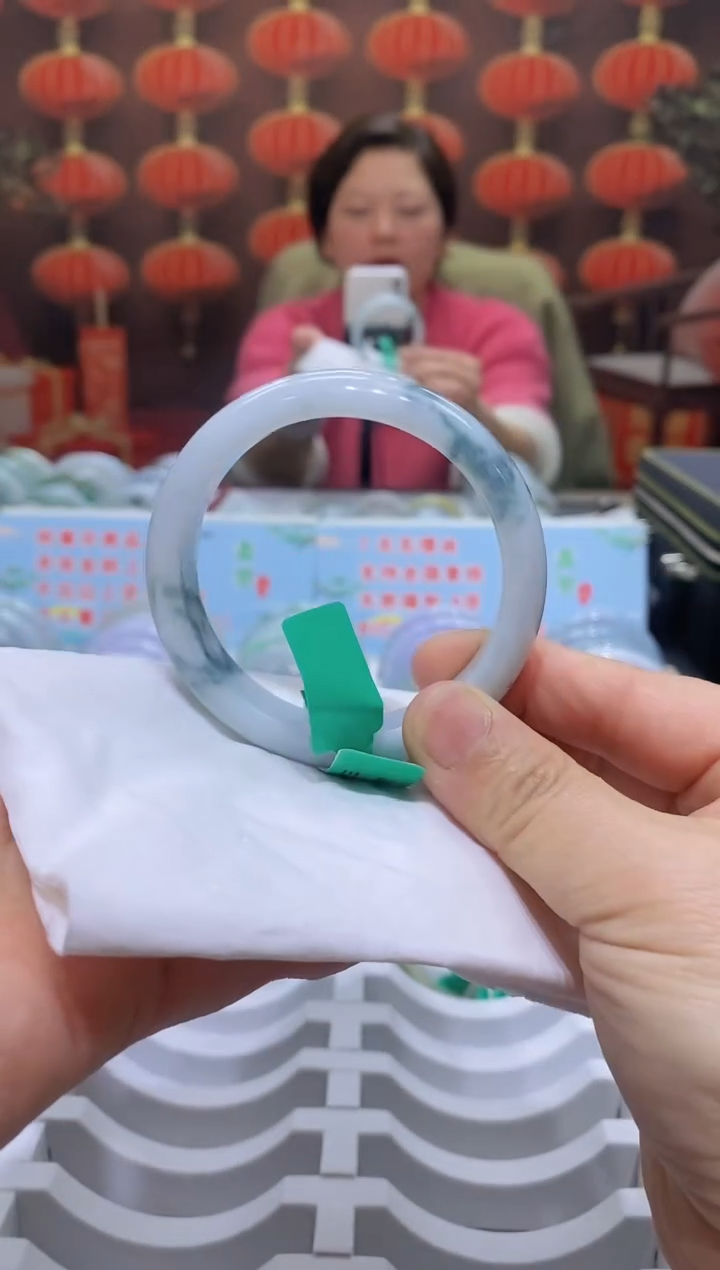 【闪购商品】翡翠手镯未镶嵌00009473