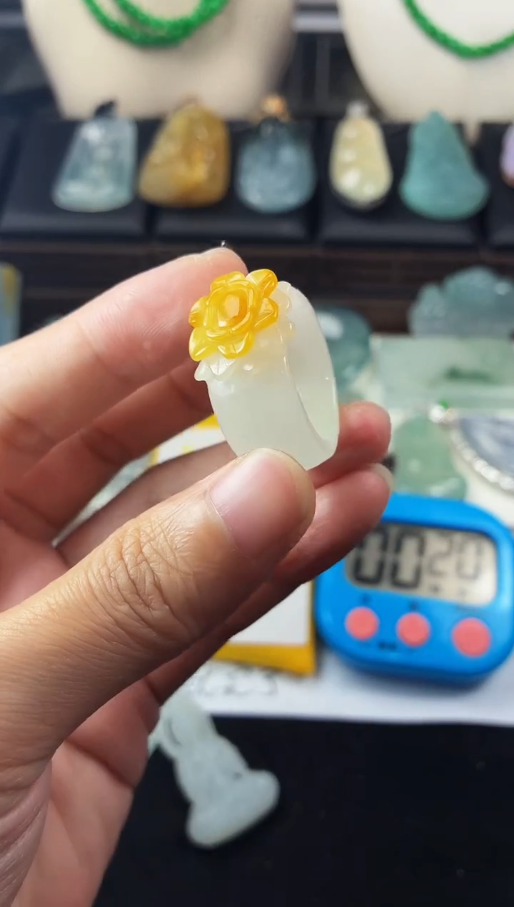 未镶嵌定制翡翠富*~5078毛货不退不换