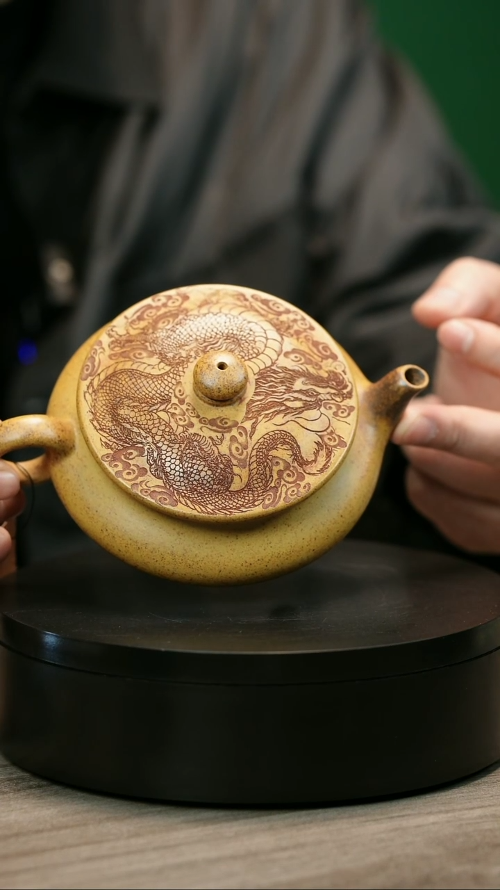 茶壶紫砂马**茨H2134李小琴柴烧大明扁炉