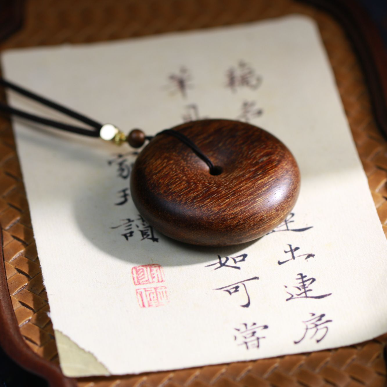 昆仑梅格沉香文玩吊坠（多样性发其一）CX888