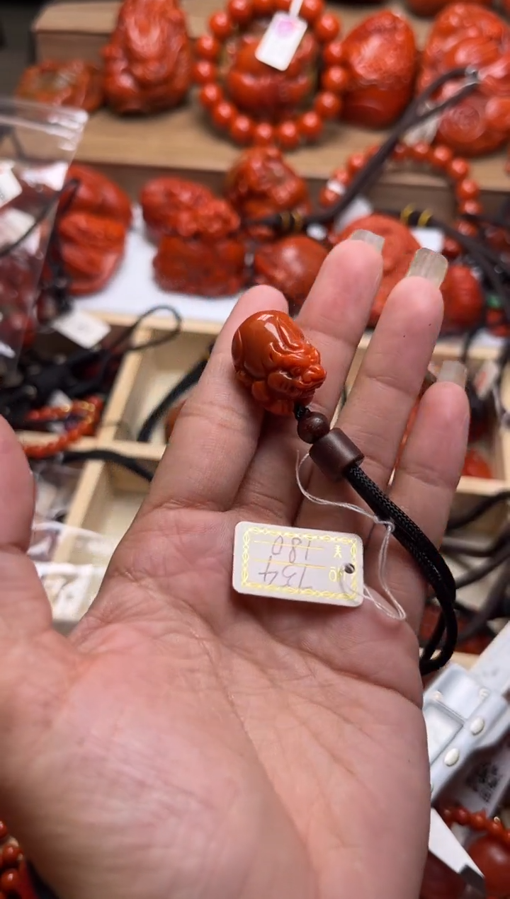 【闪购商品】南红玛瑙珠宝奇石未镶嵌734