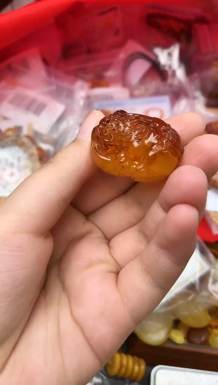【闪购商品】琥珀珠宝奇石未镶嵌95