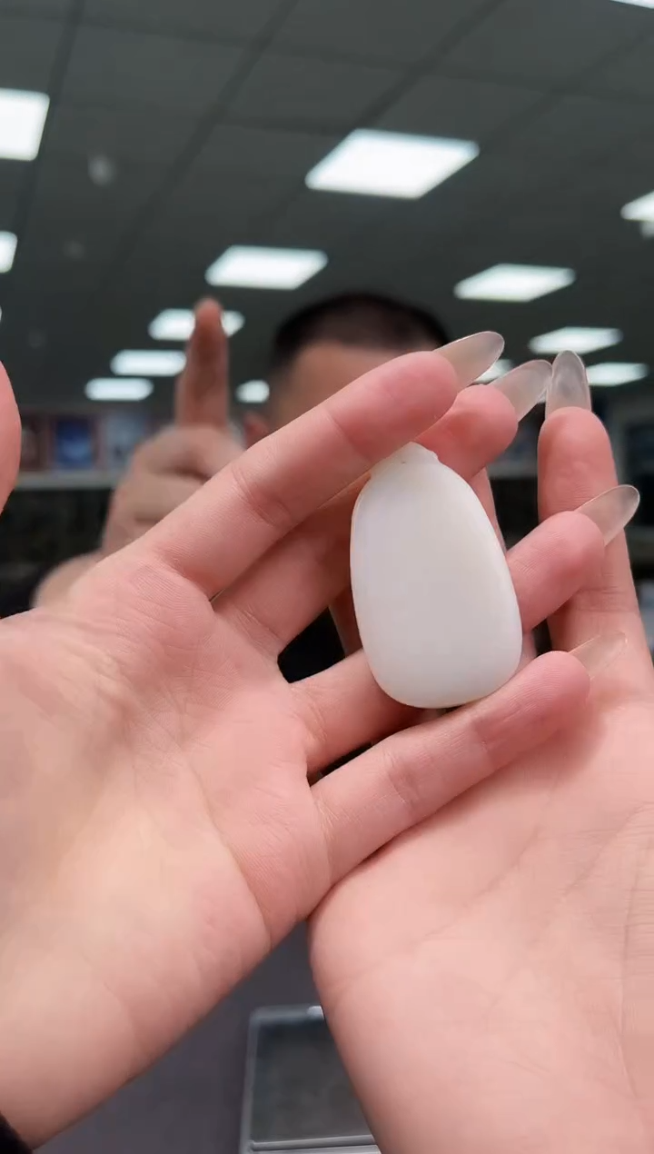 颈饰未镶嵌和田玉大*bbb5