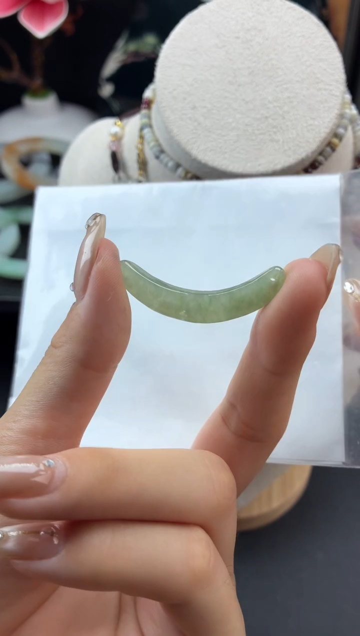 翡翠未镶嵌颈饰12号玉璜