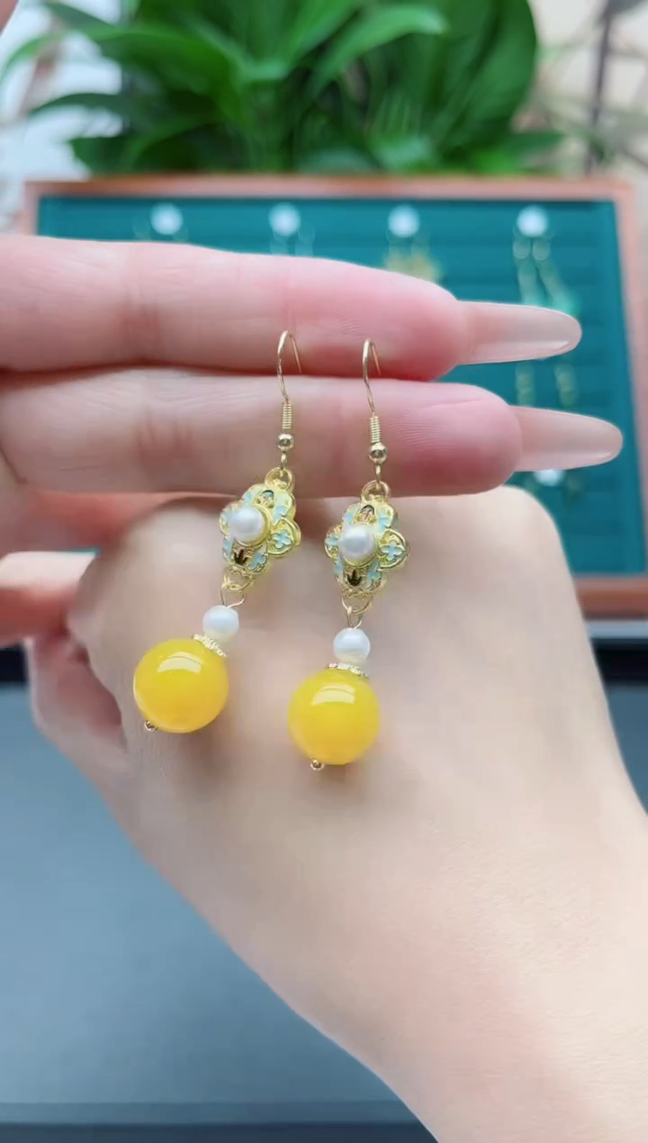 【闪购商品】玛瑙/玉髓耳饰银S925镀金镶嵌8830