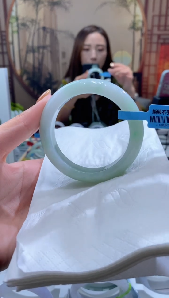 未镶嵌手镯翡翠000071637