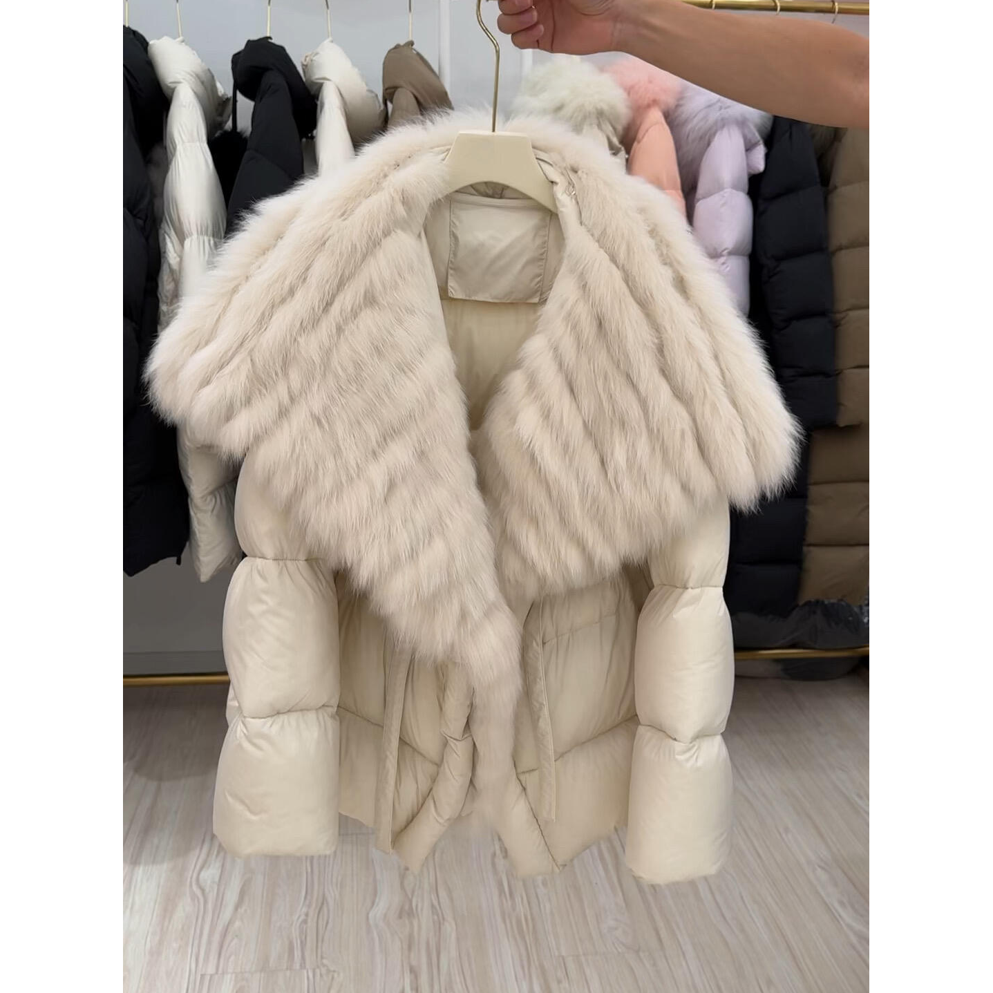 高级感大毛翻领加厚棉服外套女冬季韩系时尚百搭保暖面包服上衣