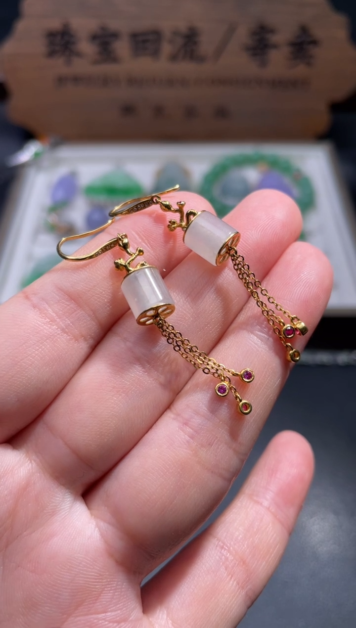 【闪购商品】翡翠耳饰18K金镶嵌48..........