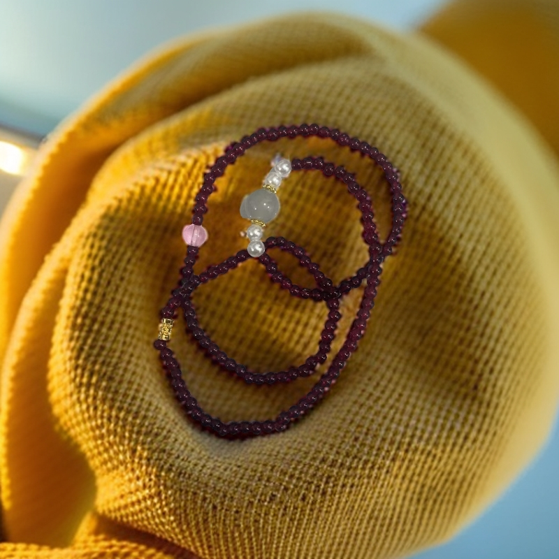 石英石手链 红色多圈顶珠配饰精品手串