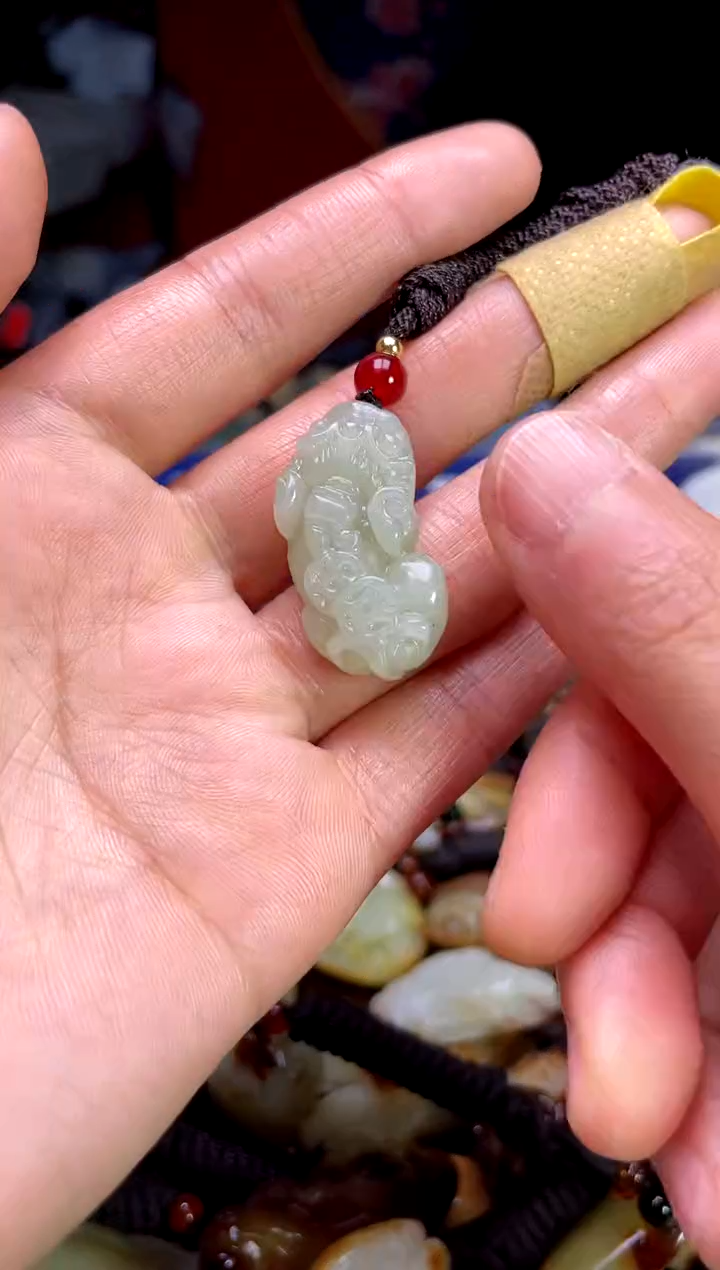 【闪购商品】和田玉颈饰未镶嵌1