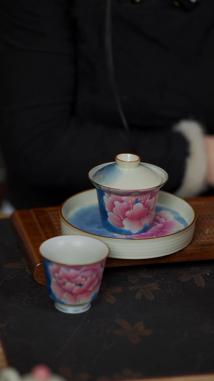 【闪购商品】手绘牡丹 盖碗+壶承+主人杯