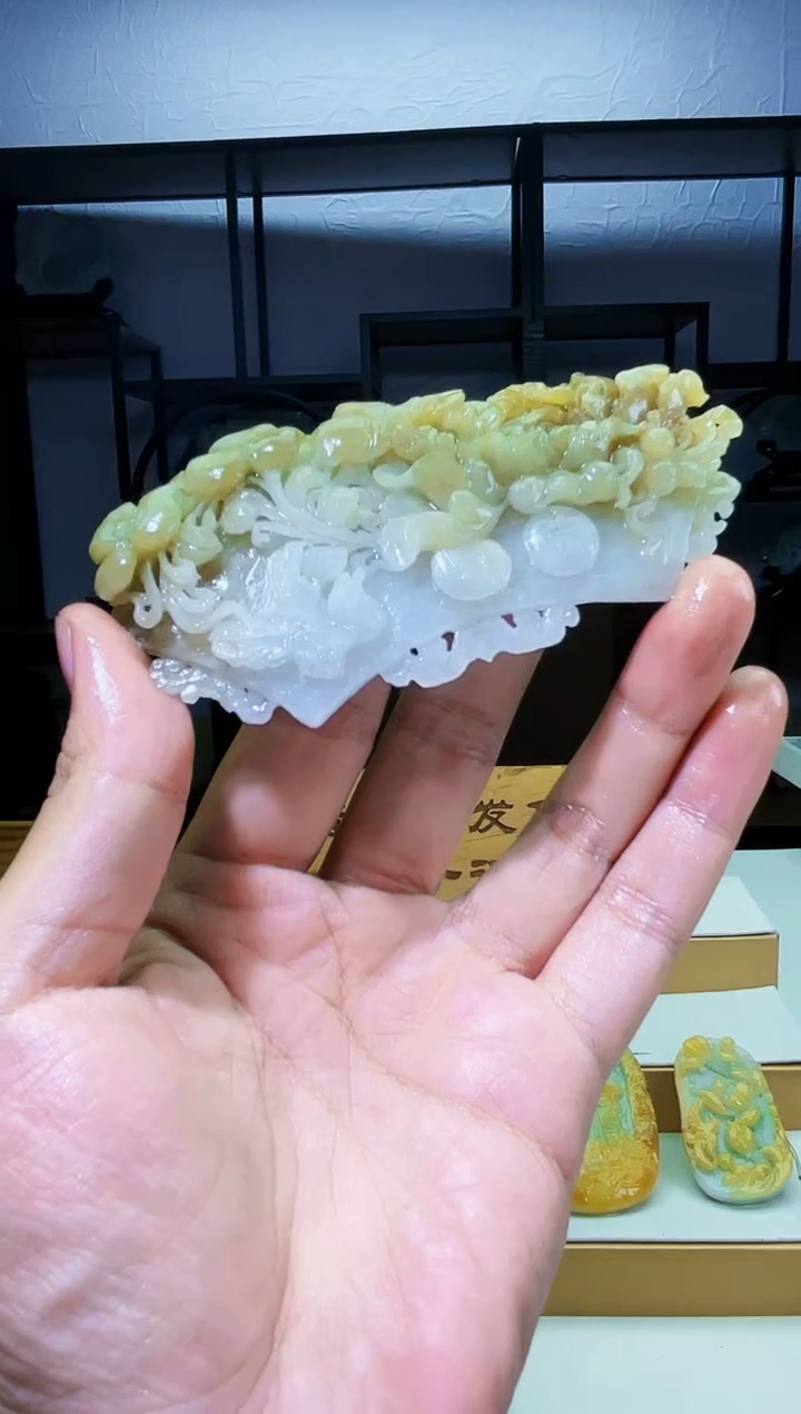 【闪购商品】定制翡翠未镶嵌毛货01240006