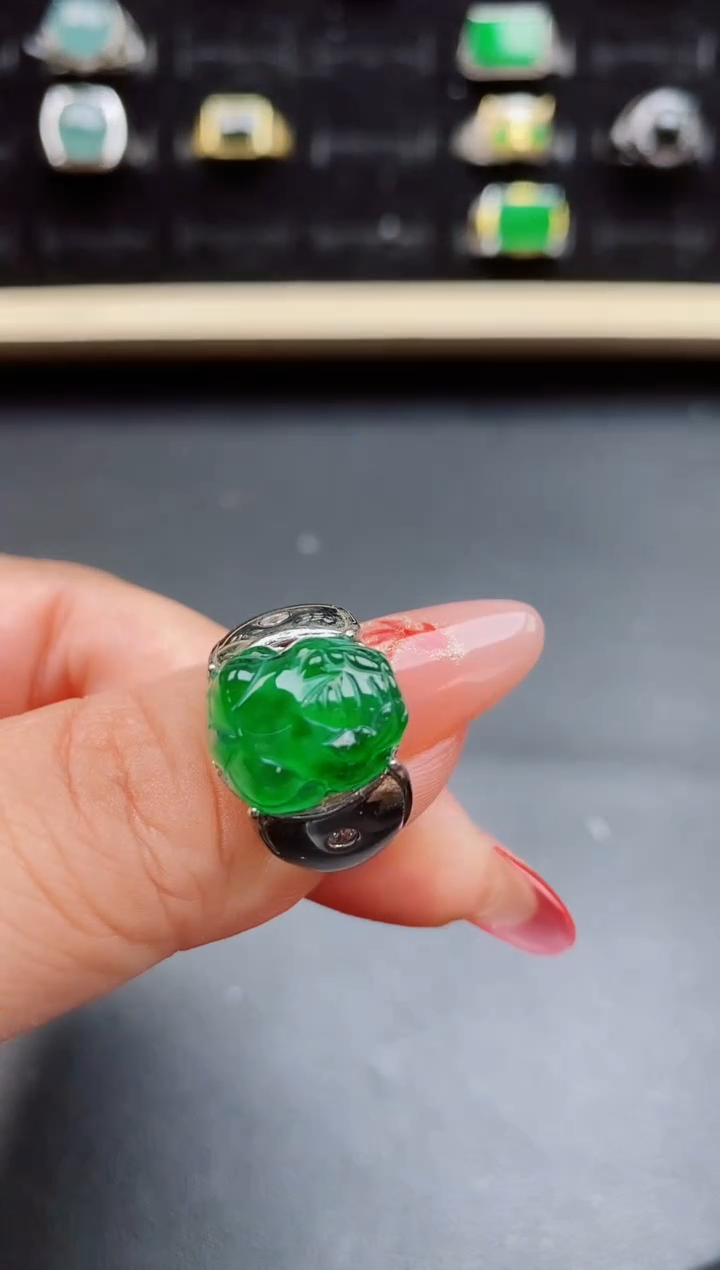 【闪购商品】翡翠戒指银S925镶嵌5080550