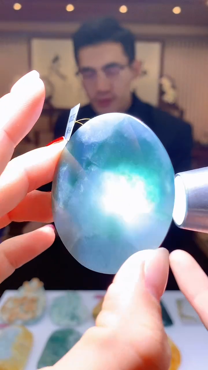 【闪购商品】定制翡翠未镶嵌1085hm-毛货挂件