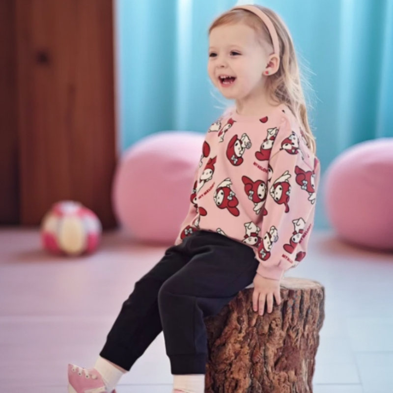 【现1006】女童满印美乐蒂卫衣运动套装