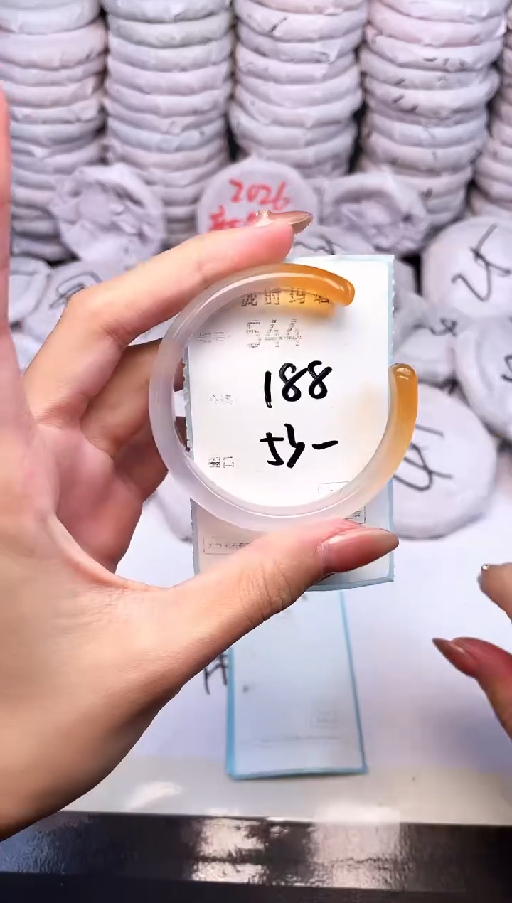 手镯玛瑙/玉髓未镶嵌544