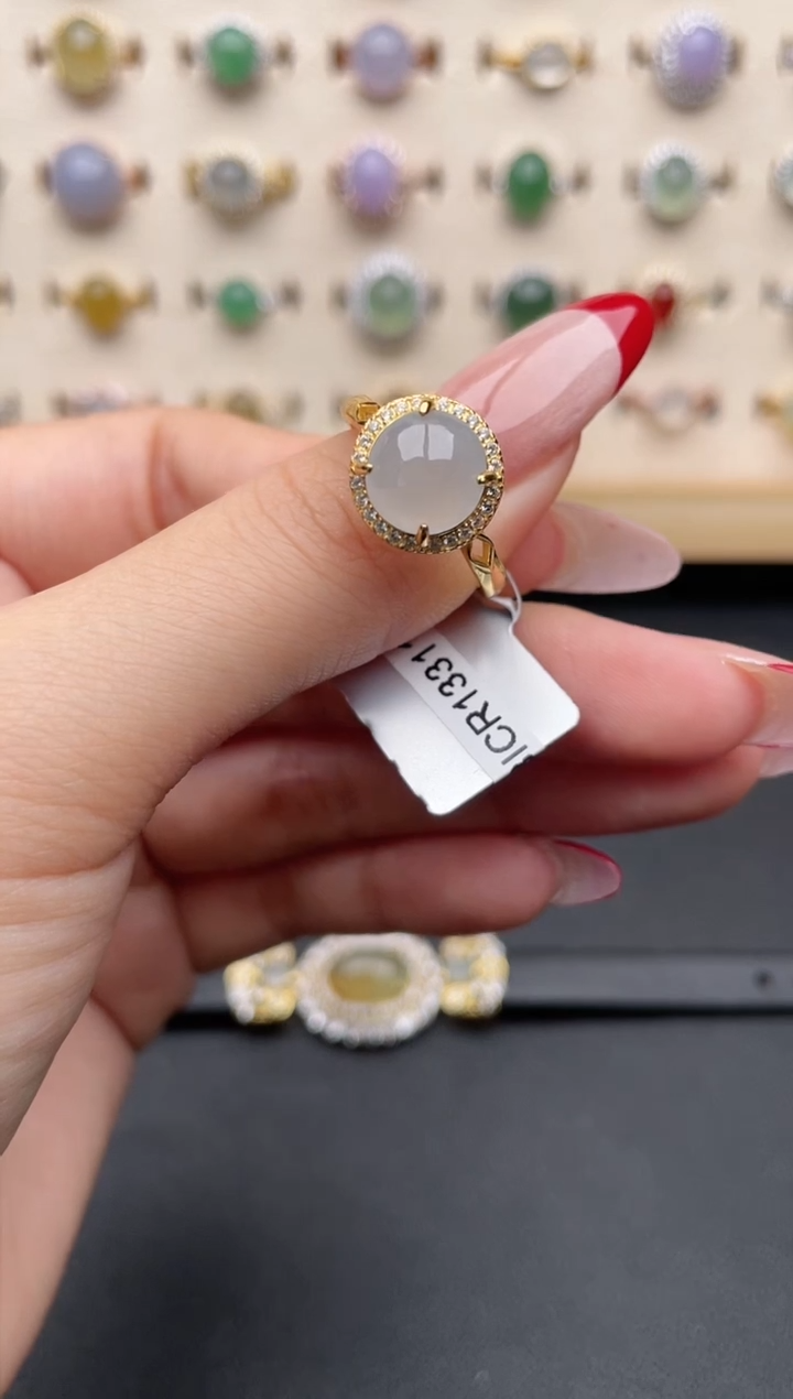 【闪购商品】翡翠戒指银S925镶嵌一物一证一礼盒