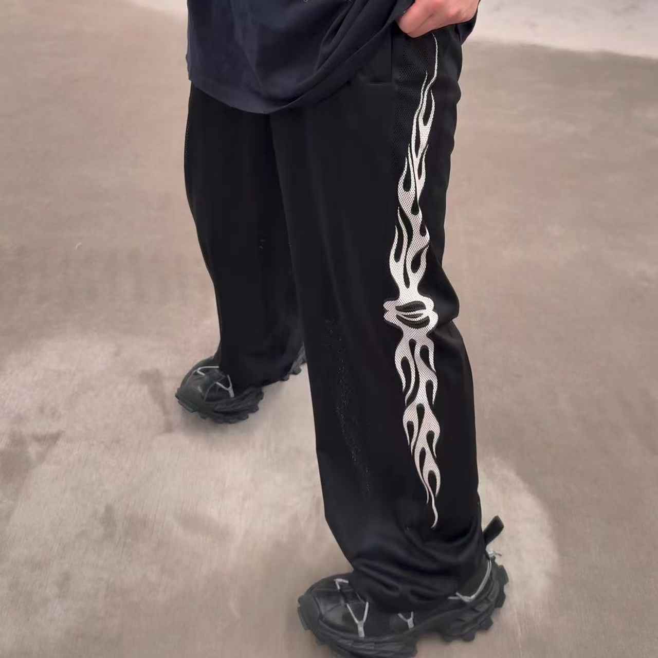 【D哥原样开发】8+24fw双环火焰裤定做三层网格面料宽松百搭运动