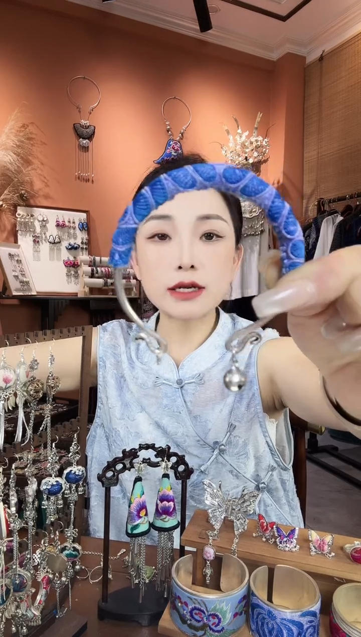 刺绣纯手工民族风手镯