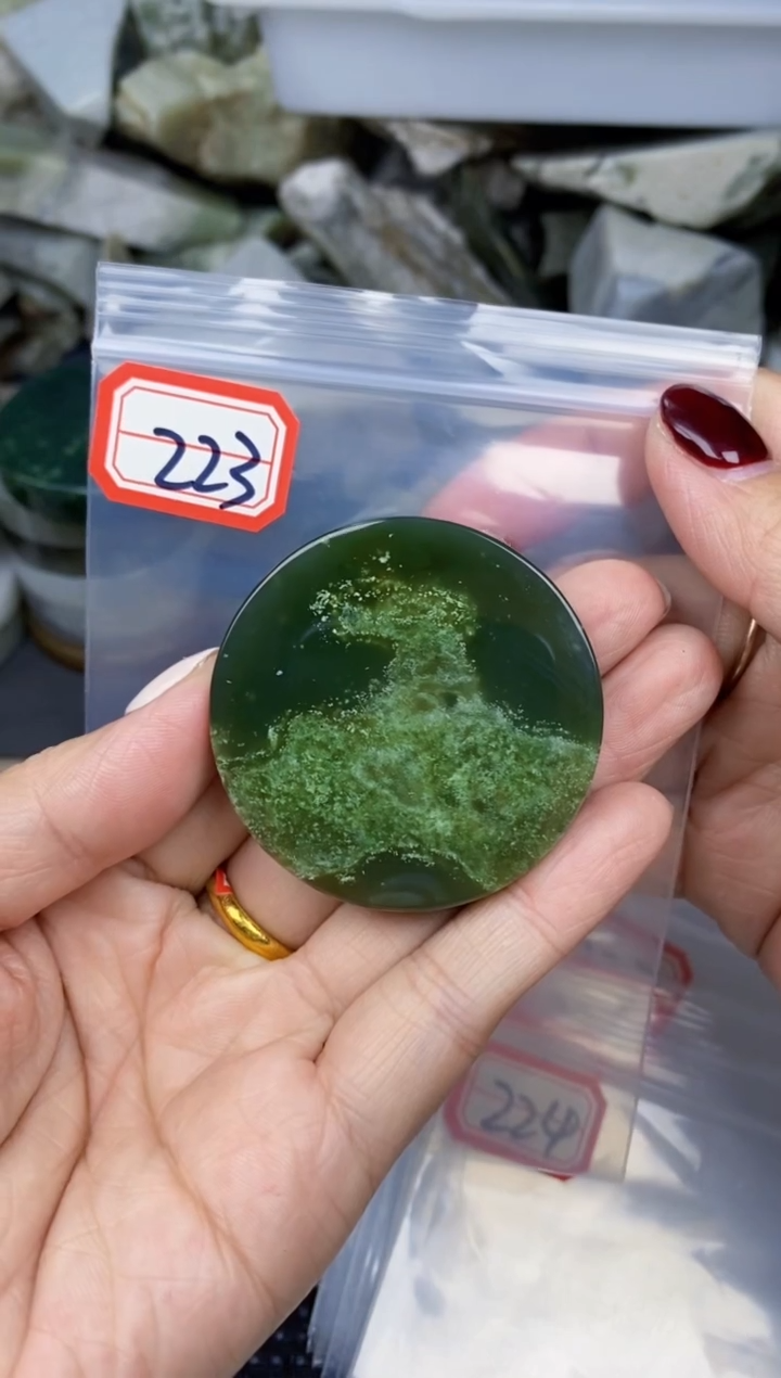 【闪购商品】和田玉多样性发货未镶嵌多样性发货