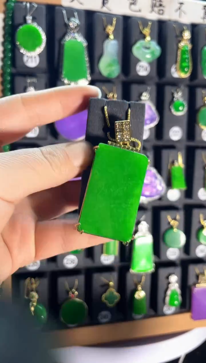 【闪购商品】翡翠耳饰银S925镶嵌老218..