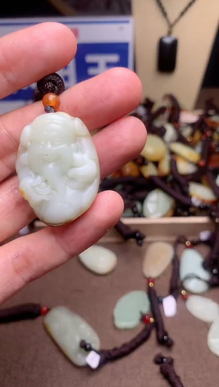 【闪购商品】和田玉颈饰未镶嵌1