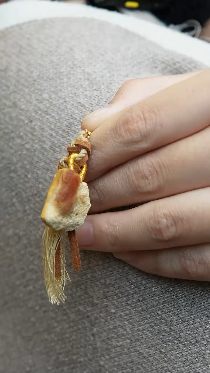 【闪购商品】蜜蜡裸石未镶嵌戒指