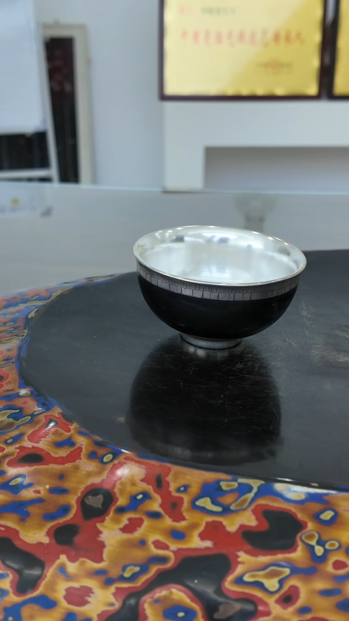 何赋森甄选——陶瓷银杯