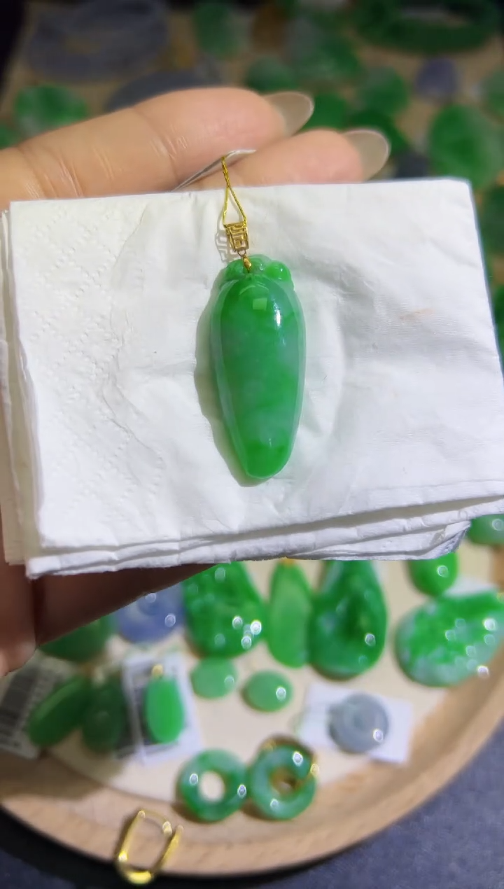 【闪购商品】翡翠颈饰18K金镶嵌 Q缅料A货翡翠/支持复检/一件