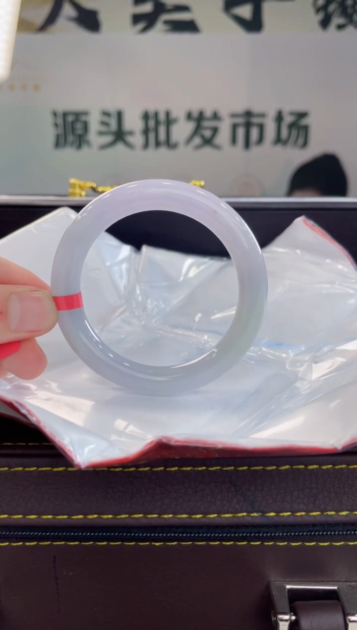 【闪购商品】翡翠手镯未镶嵌手镯