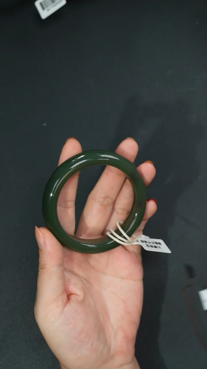 和田玉手镯未镶嵌A0037-55