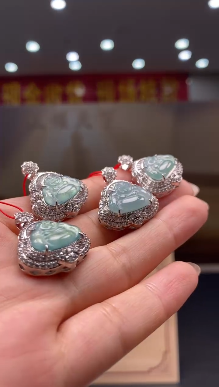 【闪购商品】翡翠未镶嵌颈饰多样性发货【只发一件】*q13