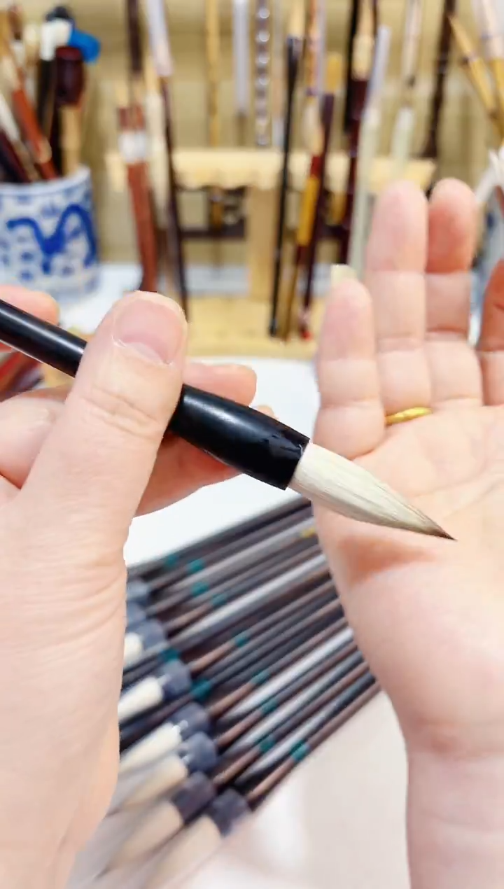 红狐兼毫 黑檀杆作品兼毫毛笔1支作品款 偏软型 出锋3.8 口径1.0