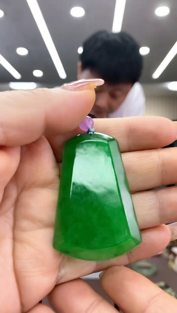 【闪购商品】翡翠颈饰未镶嵌多样式发货随机发一