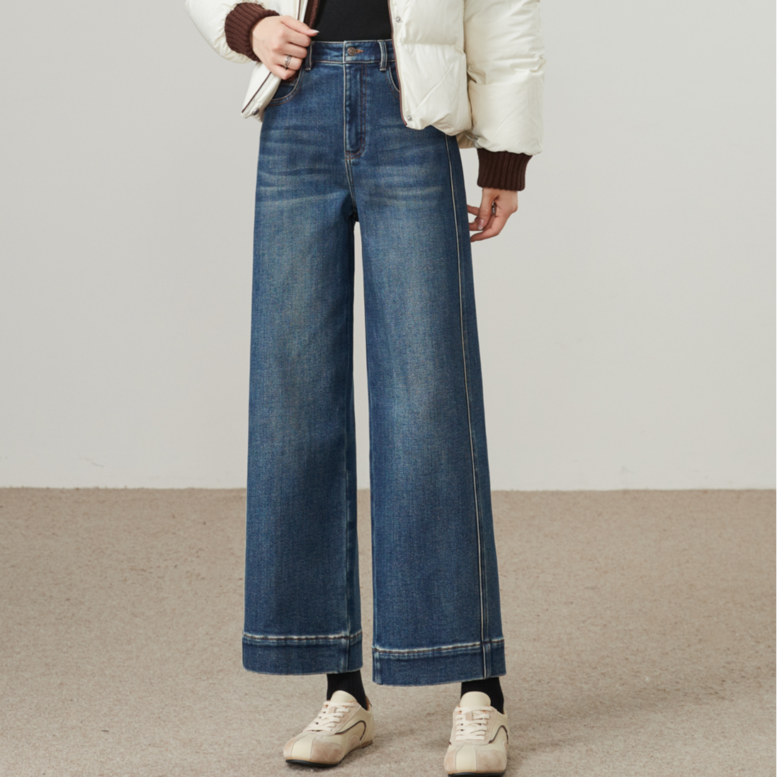 【冬季新品】宽松高腰冬季加绒休闲牛仔裤女士纯色裤子25430054